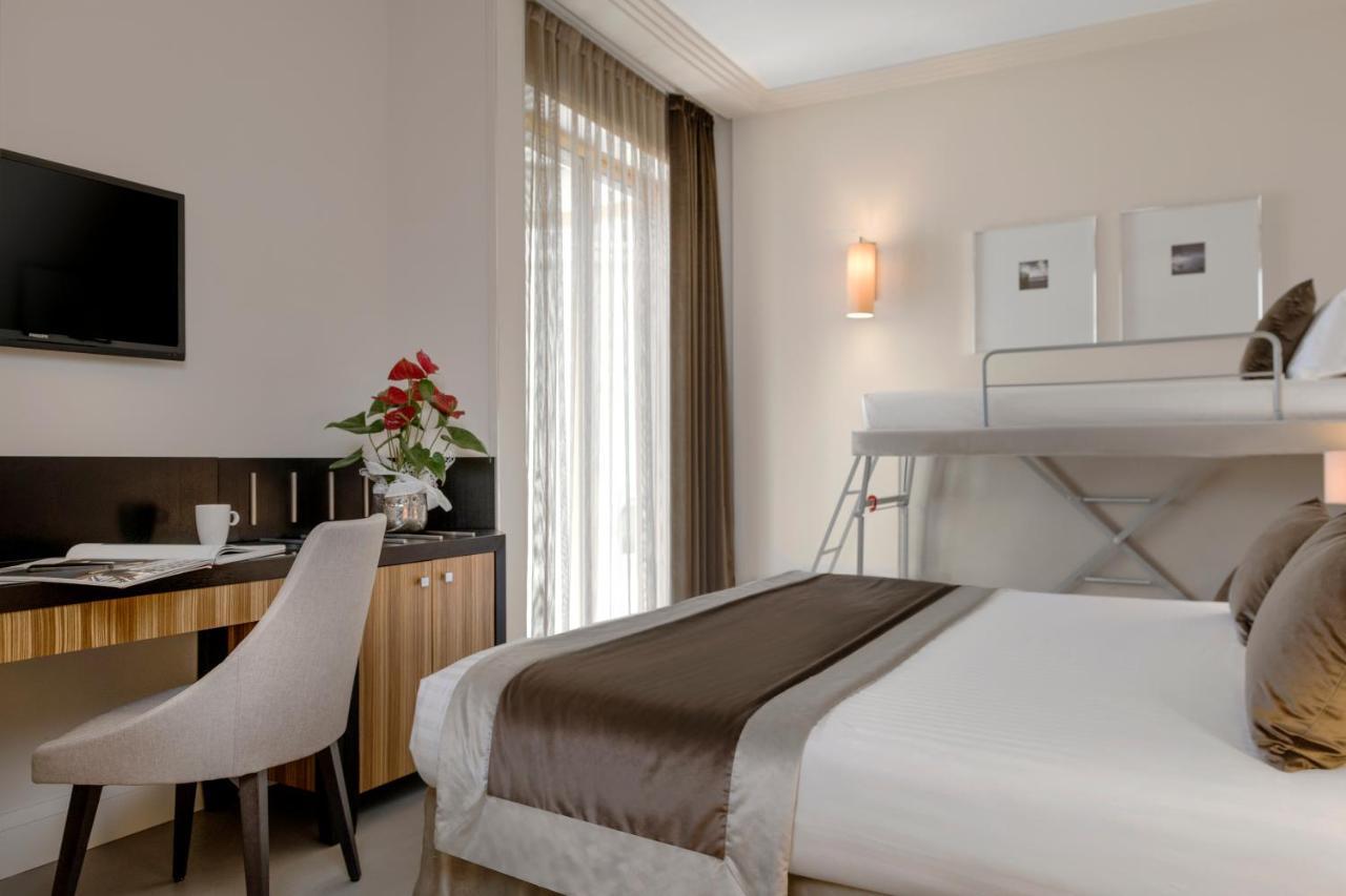 Hotel Ambasciatori Rimini Esterno foto