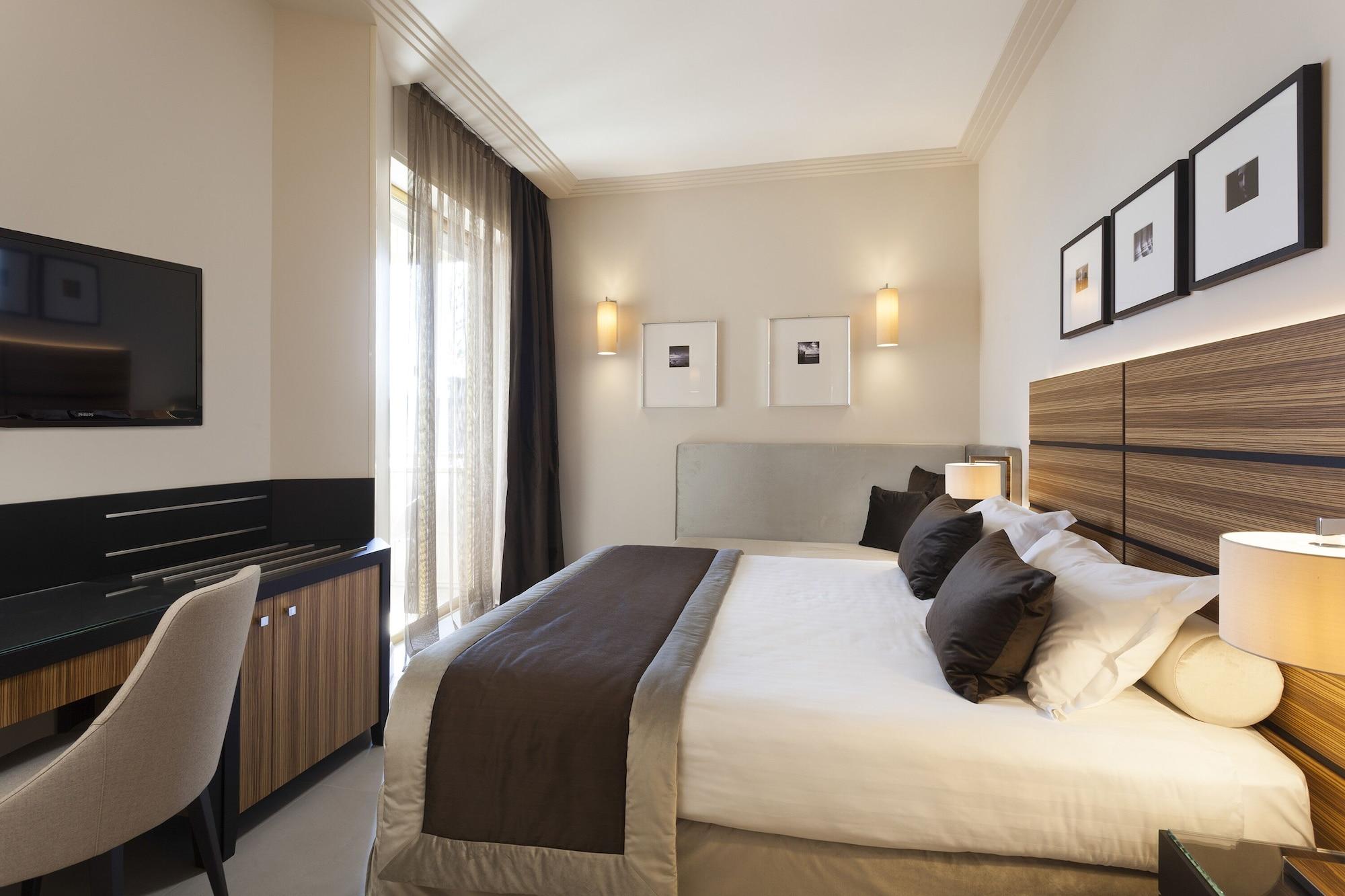 Hotel Ambasciatori Rimini Esterno foto